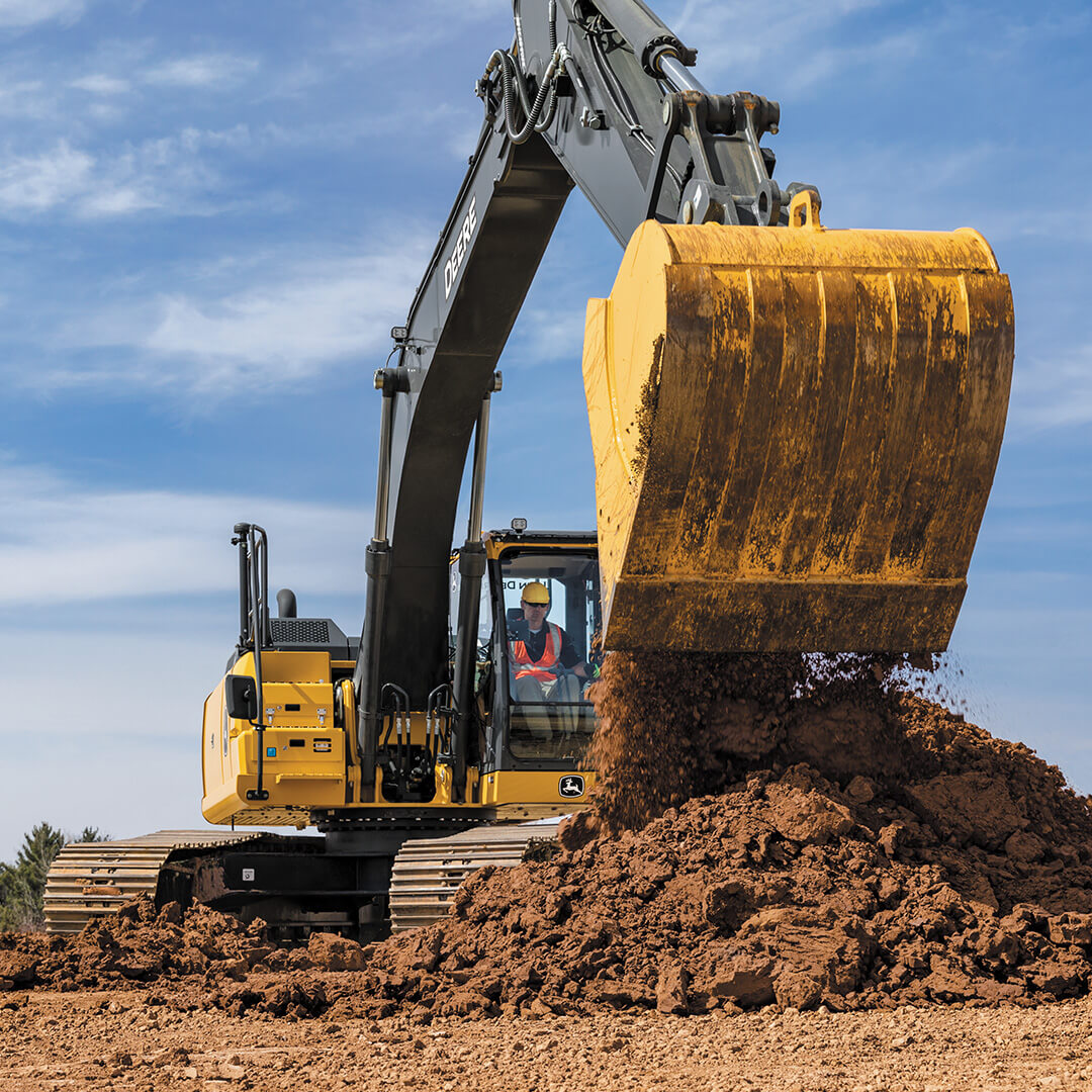 JohnDeere's tweet photo. What’s today’s date? https://t.co/t0VWbKpdJO