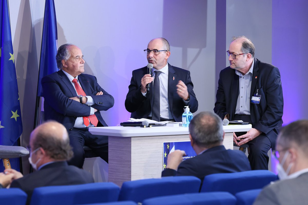 jp_mattei's tweet photo. ♦️🇪🇺 [Forum européen des #buralistes] Le 9 février 2022, j’étais invité par la Confédération des buralistes à participer à leur grand forum européen sur la contrebande et les services dans les territoires. Un grand merci @LesBuralistes https://t.co/m8fNZNblAg