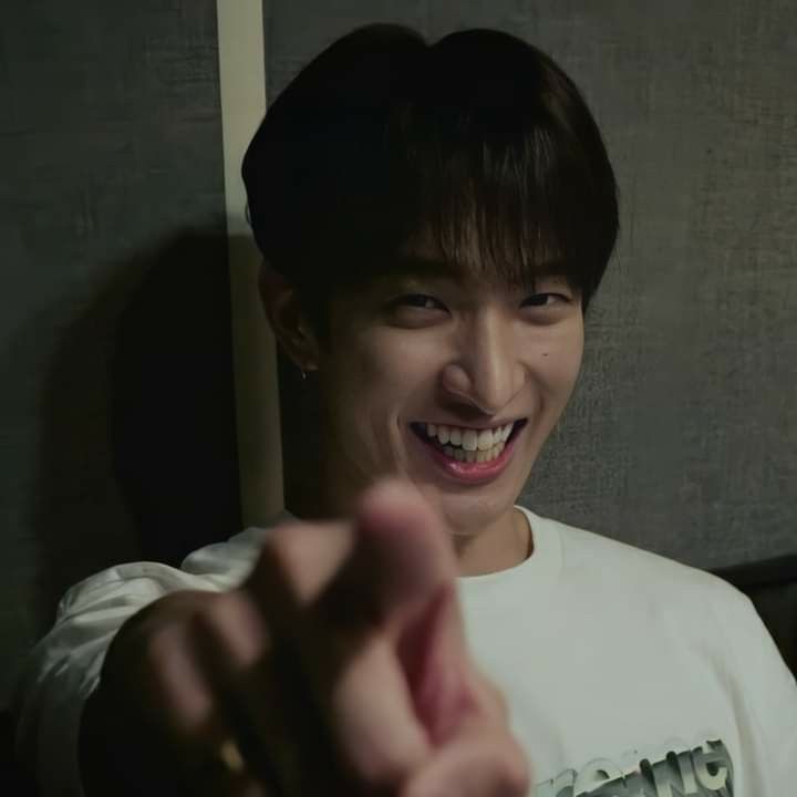 PURPLELLI's tweet image. pov: a gente tá de namorico