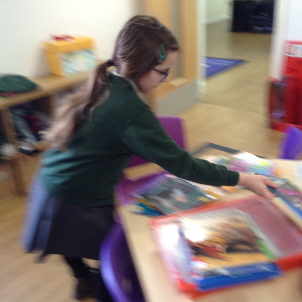 HoylakeHolyTrin's tweet photo. Our librarians have been busy restocking the KS1 library and reading areas with lots of amazing books linked to their History and D.T topics. #nurturingnurses #puppets #readingforpleasure https://t.co/fjGsnhyt2l