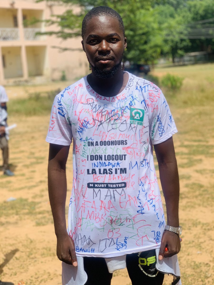 sirdeeq11249374's tweet photo. Idan kaga kana samu like ko kuma follows to wlh zancan iskanci kake yin posting kaga comment da like dakuma tare follows, Allah yakawomu wani irin gurbataccen zamani, https://t.co/NYPcLPWESB