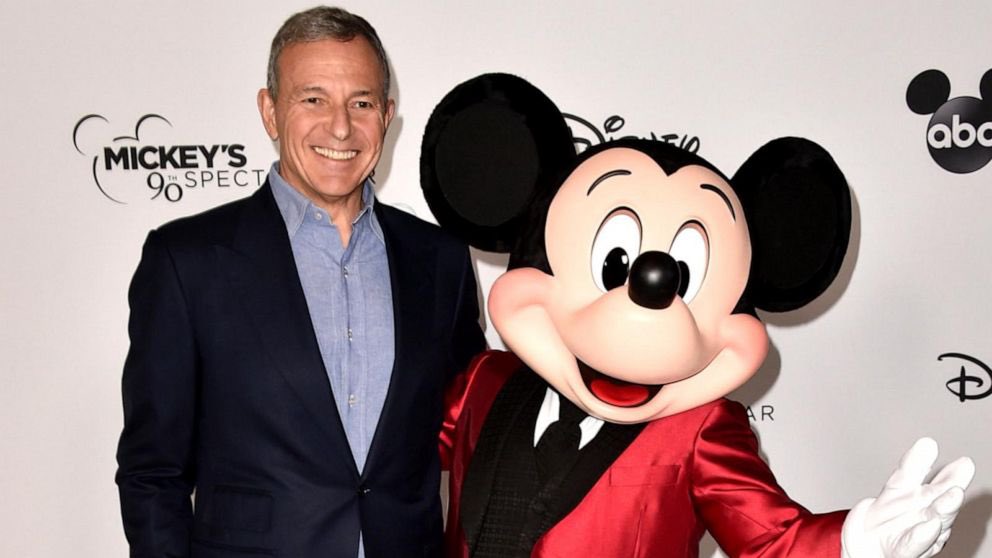 Happy birthday to Bob Iger, who served as CEO of The Walt Disney Company from 2005 until 2020! 