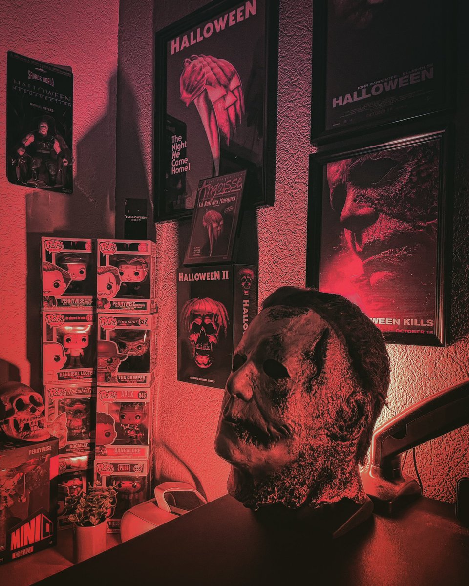 ReVTempaZ's tweet photo. #halloween #michaelmyers  @TrickorTreat831 🔪🩸❤️ https://t.co/TTrw4GD6UP