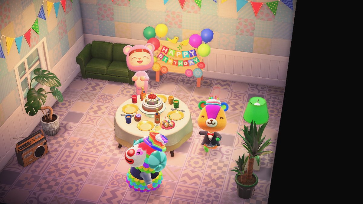 Fw3bR's tweet photo. そして今日はパッチの誕生日🥰
パッチ、おめでとう❤️❤️❤️
2日連続で大好きな住民達の誕生日をお祝いできて幸せだ🥰🥰🥰

#あつ森 #あつまれどうぶつの森
#あつ森写真部 #���ッチ #住民の誕生日 https://t.co/p79mf3GB5N