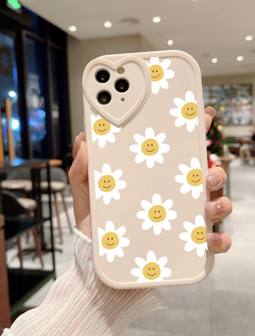 CIX_OUTFIT's tweet photo. #김승훈 PM.

Brand : -
Name : Cartoon Sunflower Phone Case.
Price : $2.00

#CIX #씨아이엑스 #승훈 #Seunghun #CIXOUTFIT_SEUNGHUN https://t.co/ekWxXqk1VH