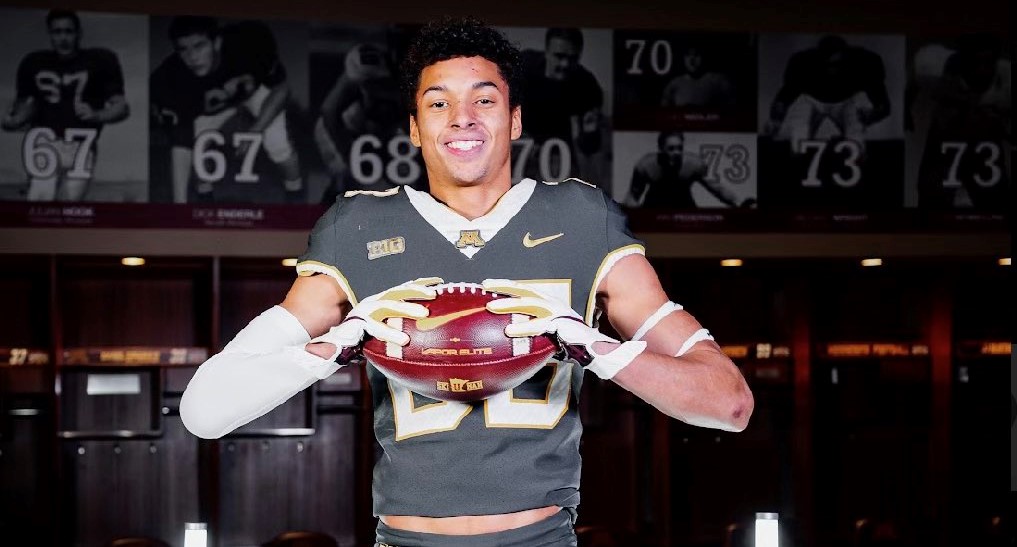 The #Gophers hosted arguably the top 2023 in-state linebacker for Junior Day in <a href="/hutch_football/">Hutch Football</a>'s @Alex45168076, and he's hoping to earn a MN offer.

"It would be a blessing and a dream come true...I would totally be down to play ball for <a href="/Coach_Fleck/">P.J. Fleck</a>."

247sports.com/college/minnes…
