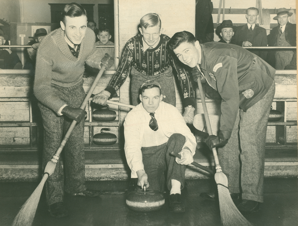 guelphmuseums's tweet image. Hammer, hogged stone, shot rock, &amp;amp; biter are just a few of many unique terms used in curling 🥌 #Guelph's curling history is long and vibrant. Founded in 1838 the @GuelphCurling Club is Ontario’s second oldest curling club. 

View Curling artifacts: ow.ly/21Ua50HRLBS
#TBT