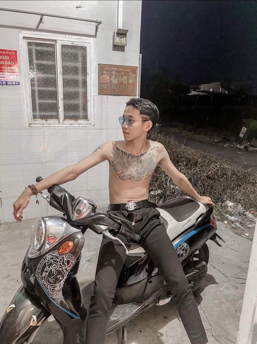 Hiềnn Khểnh tweet media