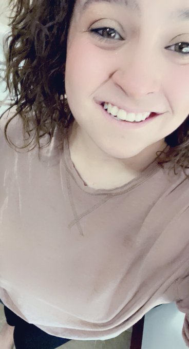 Todays look 👀 I am do love it 😍 #earlymorning #makeuplover #softgirl https://t.co/PiLbrgd648<a href="/tag/earlymorning"class="tags">#earlymorning</a><a href="/tag/makeuplover"class="tags"><span>#makeuplover</span></a><a href="/tag/softgirl"class="tags"><span>#softgirl</span></a>