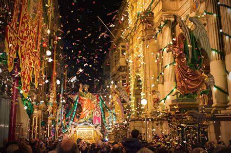 kodomokids_us's tweet photo. February 10th is the Feast of St. Paul's Shipwreck ('San Pawl Nawfragu') in Malta!  This is the first major feast day of the year and  commemorates when St. Paul (the country's patron saint) was shipwrecked on Malta in 60AD. #holidaysaroundtheworld #malta #multiculturalkids https://t.co/vFT7zS1XTI