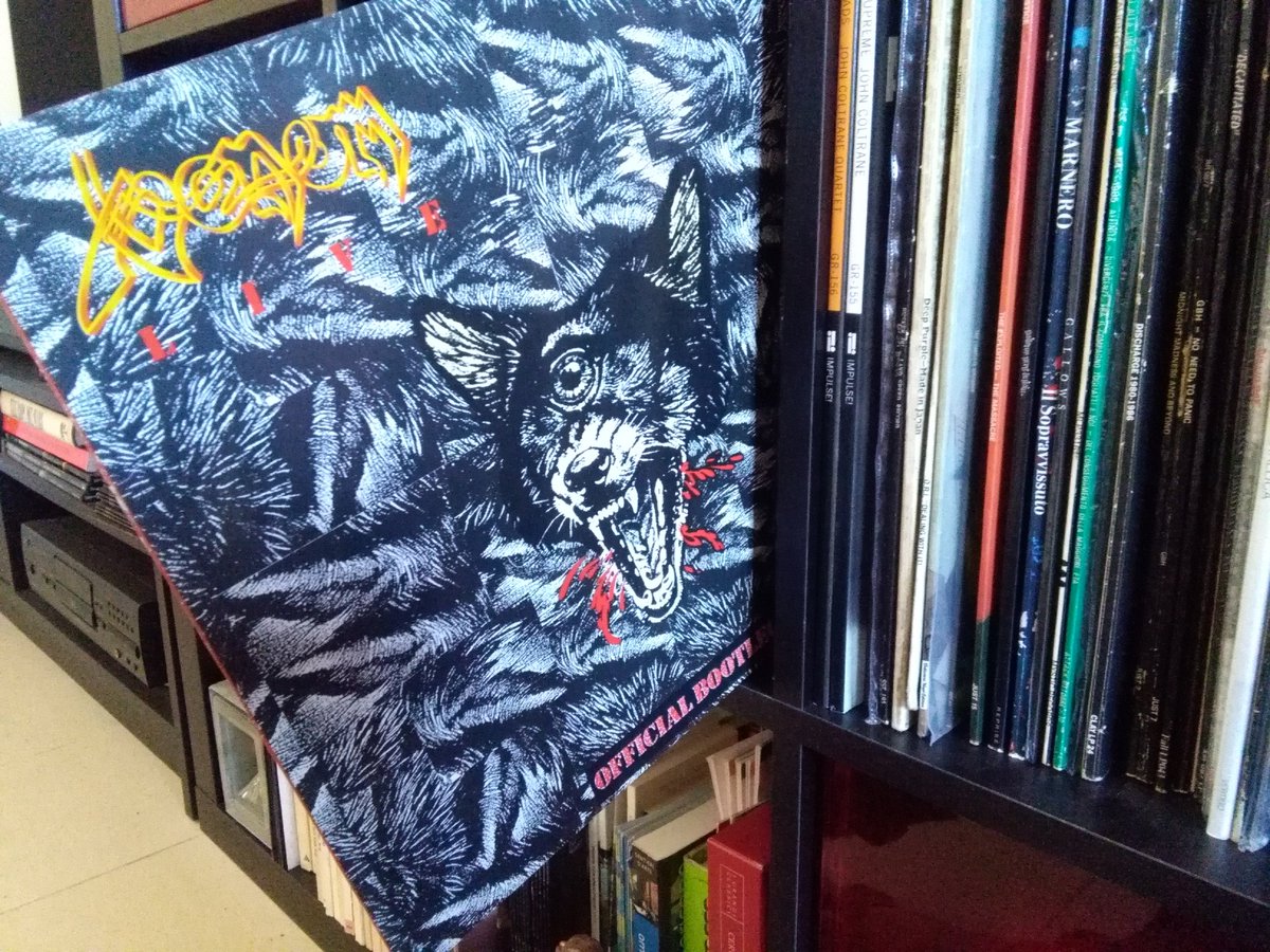 pan_nullo's tweet image. #soundtrack of the day #venom #punkmetal