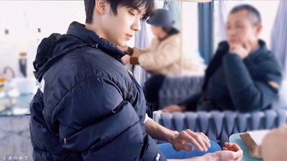 Dakandaaa's tweet photo. ซีรี่ย์ที่ไปร่วมแสดงเรื่องแรก
ก็เกี่ยวกับการแพทย์
เรื่องนี้ ก็เป็นพระเอก การแพทย์ไปเลยสิคะ

Houlang LYZ 
#WelcomeActorLYZ https://t.co/ILJErQjXe7