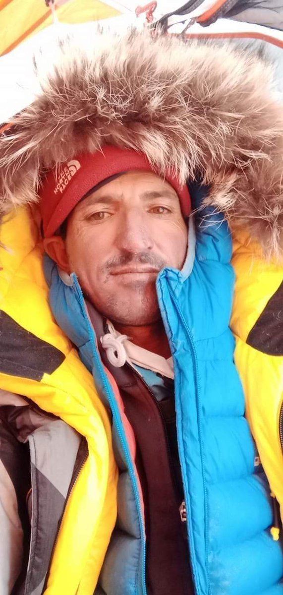 GashabrumII's tweet photo. #K2update
Sharif sadpara and his taiwanese team Grace tseng along with sherpas left for C3
Special prayers for health & success are appealed to all friends and loved ones
Sharif Sadpara has already hoisted the green flag of on the top of K2 last summer
#K2WinterExpedition22 https://t.co/XFxO9tcspP