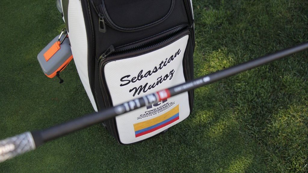 tptgolf's tweet photo. Sebastian Muñoz is in play this week at the @WMPhoenixOpen with a Red Range 14 Hī Driver Shaft. #automaticimprovement
📸 @golfwrx https://t.co/J7kYVGFDSY