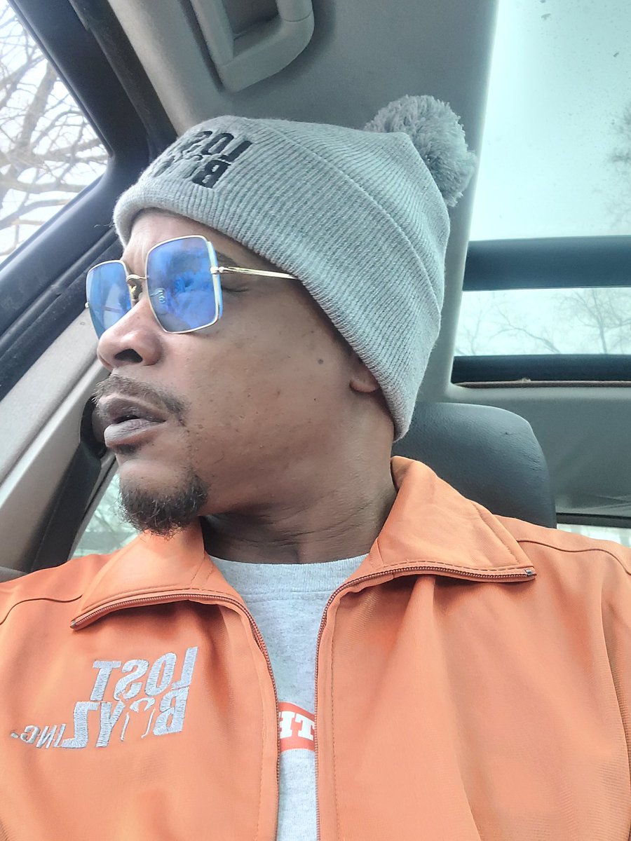 LavontSr's tweet photo. Stay hungry....go get it #JefeLife #Breakingthe150 coming to your TV soon https://t.co/hnq5a1lXXg