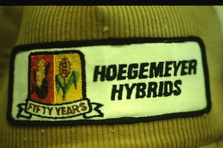 TheRightSeed's tweet photo. #ThrowbackThursday 🤝 Cool Marketing Pieces
Now, off to find someone who kept their yellow corduroy hat.
#85andGrowing https://t.co/eCwkfNnX5S