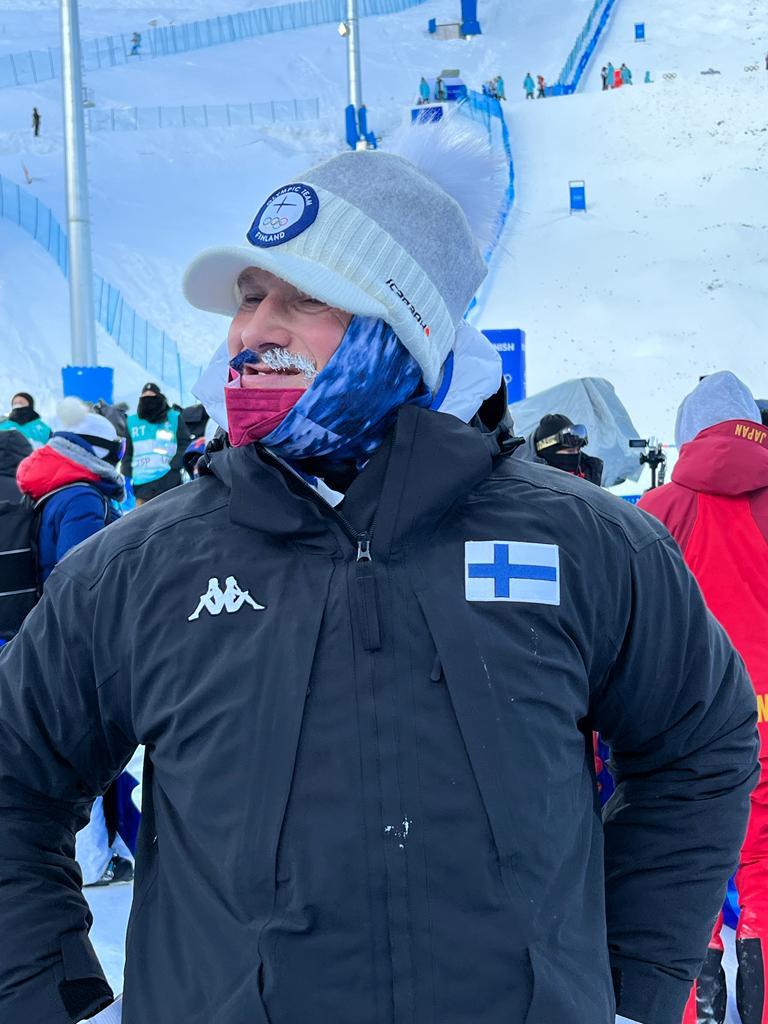 Ski Sport Finland (@skisportfinland) on Twitter photo #fearlessfinns hetkiä ja fiiliksiä #peking2022 ensimmäiseltä viikolta vol. Freestyle Freeski 🇫🇮😎. Mikä hetki sinulle jäi mieleen? #pohjoisentähdet #olympicteamfi <a href="/OlympicTeamFI/">Olympic Team Finland</a> #fearlessfinns hetkiä ja fiiliksiä #peking2022 ensimmäiseltä viikolta vol. Freestyle Freeski 🇫🇮😎. Mikä hetki sinulle jäi mieleen? #pohjoisentähdet #olympicteamfi <a href="/OlympicTeamFI/">Olympic Team Finland</a>