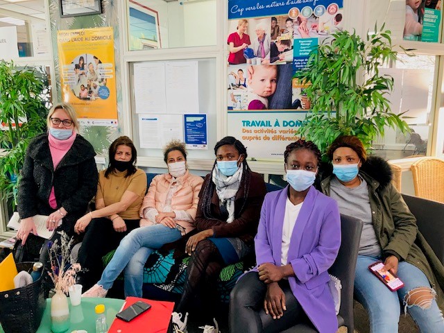 PlateformeE's tweet photo. Job dating chez Evolia93, c’est parti !
Evolia93 organise ce 10 Février, son 1er job dating de l’année, une dizaine de https://t.co/6CpLyG6XJm ont participé à la journée de préparation ainsi qu’au job dating avec les services d’aide à domicile. https://t.co/IZPij4WaY7