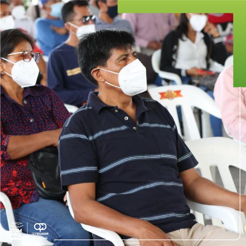 OCPEcuador's tweet photo. #OCPEcuador en diálogo con la FCUNAE porque #OCPCumple y se quedará en las zonas afectadas, por el evento de fuerza mayor que rompió el ducto, hasta que la remediación se haya terminado. Es nuestro #CompromisoOCP #OCPSeHaceCargo https://t.co/FeyPiR49WO