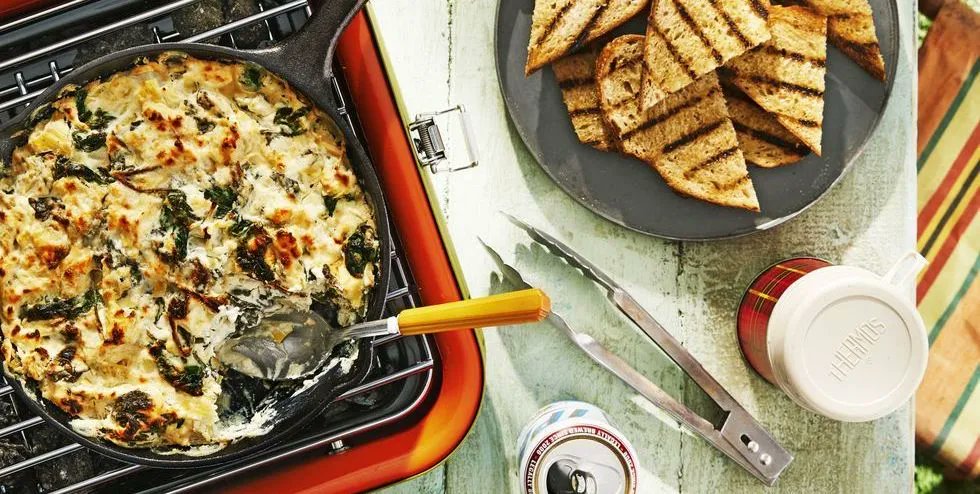 Skillet Spinach-Artichoke Dip With Fire-Roasted Bread perfect for game day. https://t.co/KmFwoJ1pMN #recipe #SuperBowl #dip https://t.co/LAt0rhCuhb