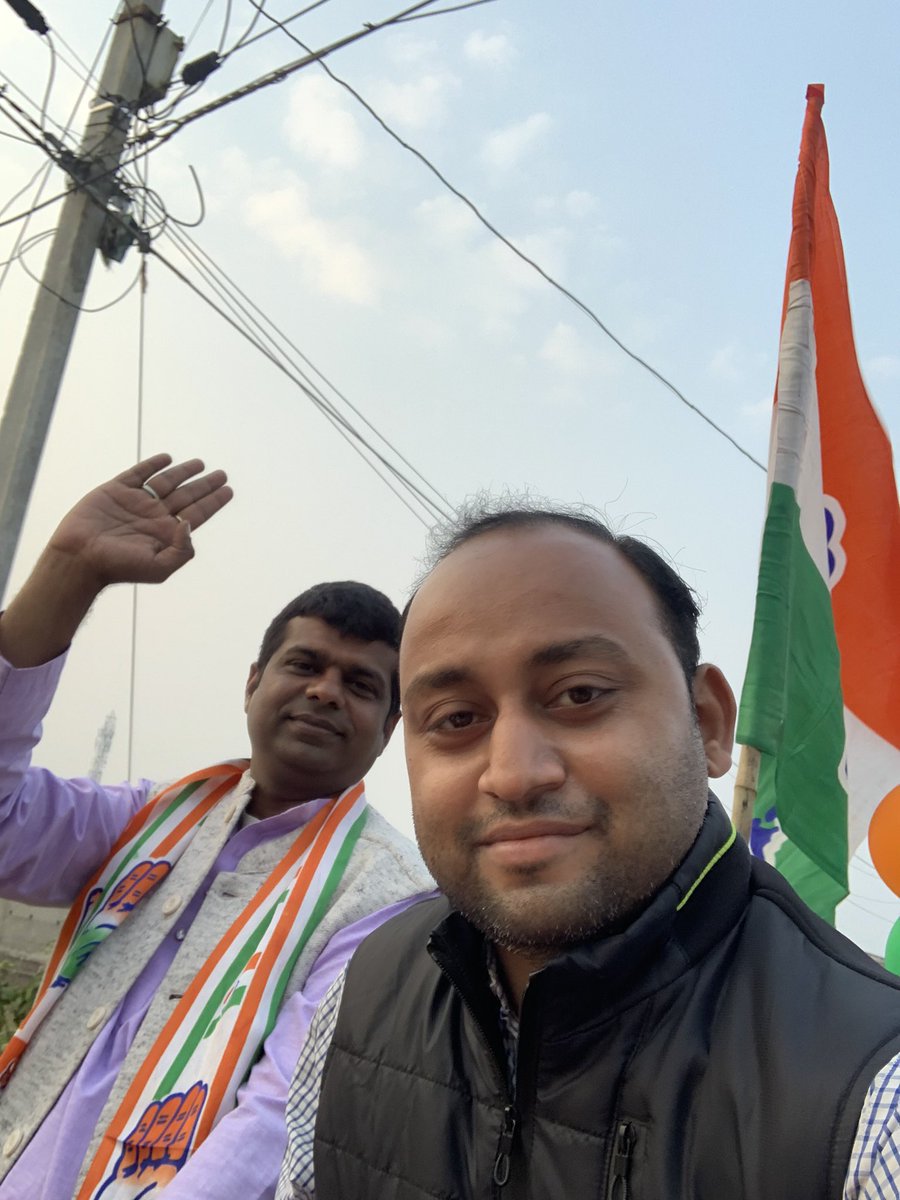 soumodiptoroyy's tweet photo. In campaign for Saha Alam Khan Ward no 83 for Asansol Municipal Election.
#AMCElection https://t.co/rIoMFqAWLK