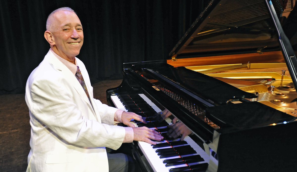 SimpsonwoodUMC's tweet photo. Do we have a Prelude for you!!!  Be at church at 10:40 am this Sunday to hear Euphonious Contemplations from Simpsonwood Music Director and piano man extraordinaire, David Troy Francis.  Bring a date! https://t.co/kt6teZc6yS