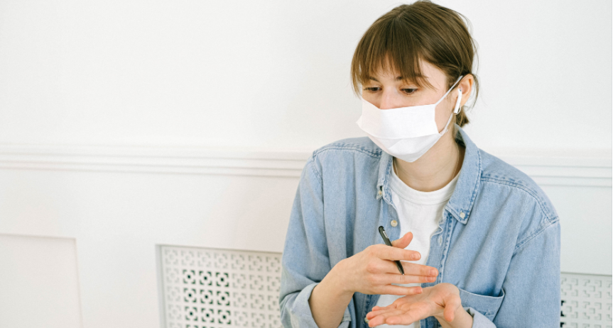 ProjectViva_DPM's tweet photo. Has the pandemic impacted your sleep? Results from #ProjectViva COVID-19 surveys on this topic and more can be seen on our website using this link: https://t.co/WeHa9urs9C https://t.co/FIC8q5RmbB
