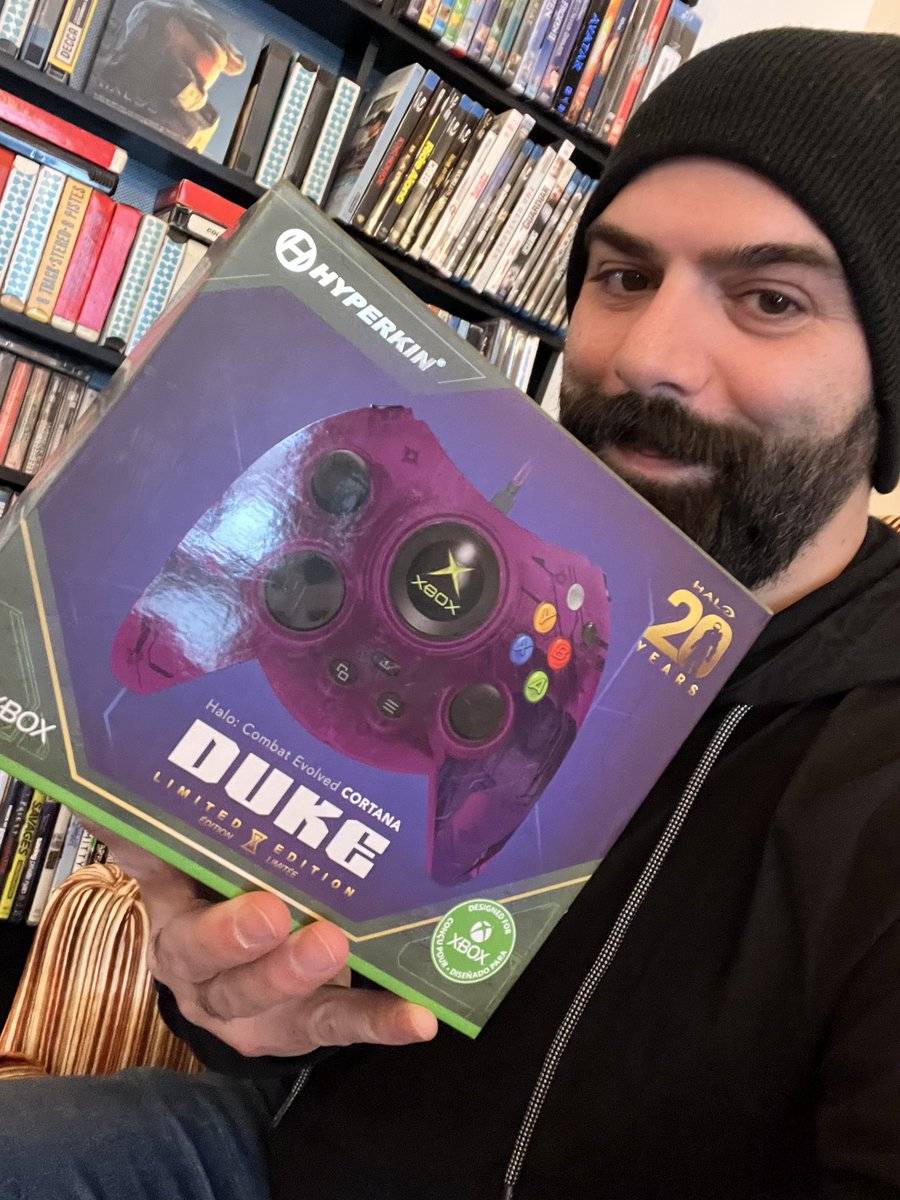 KEEMSTAR's tweet photo. My Halo Duke came in!!! https://t.co/lJpbjtmiLp