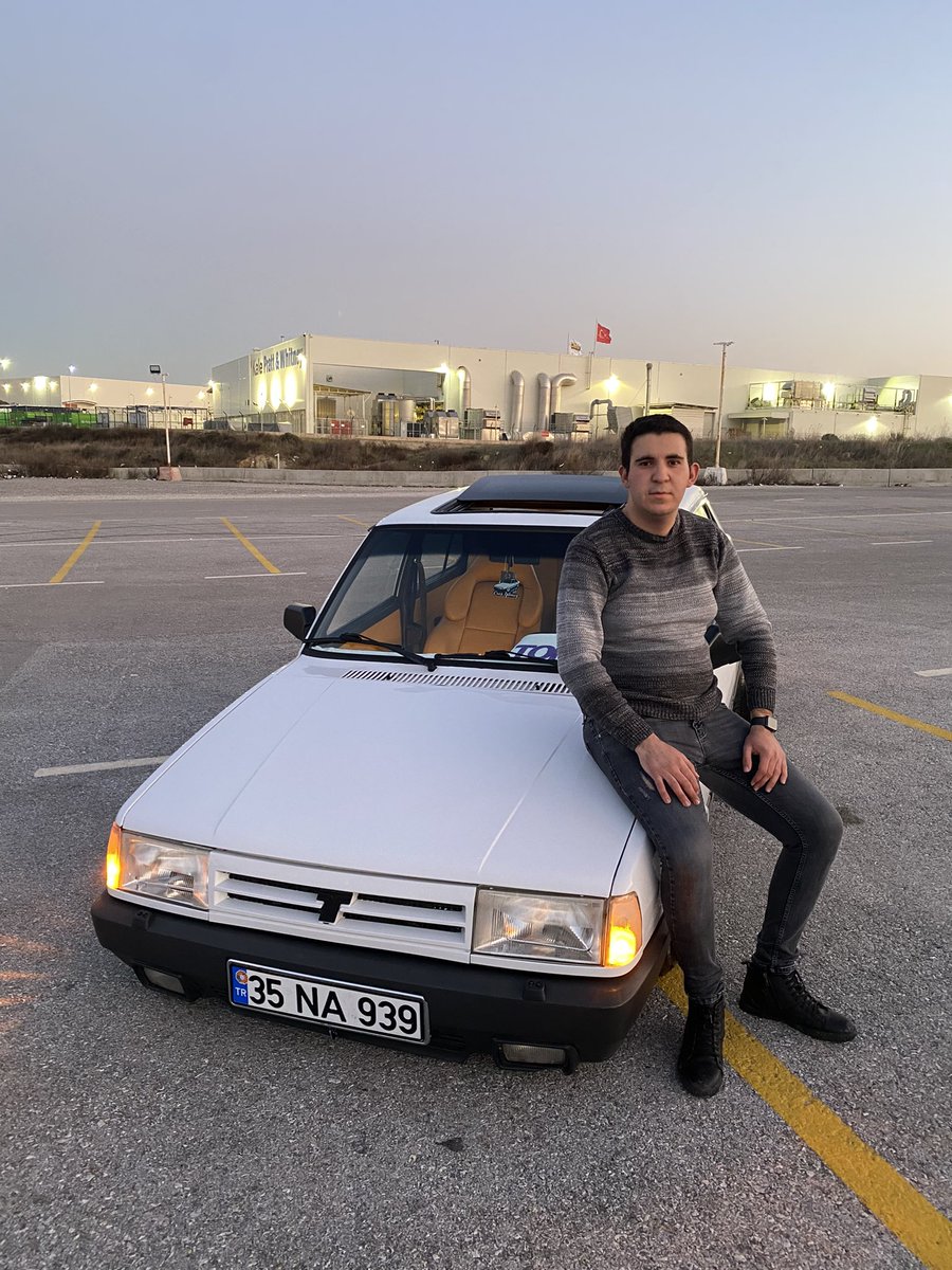 illegaladam35's tweet photo. Okumasını Bilene kitap 🙏🧿 https://t.co/o9OPm1YhUY