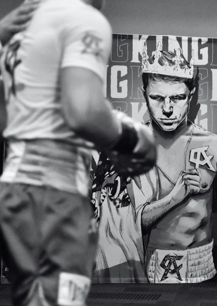 louiskassam's tweet photo. @_vinpuc The delight of shooting @Canelo on my favourite Ilford B&amp;W Film 🎞 🥊 https://t.co/eooKUgR7E9