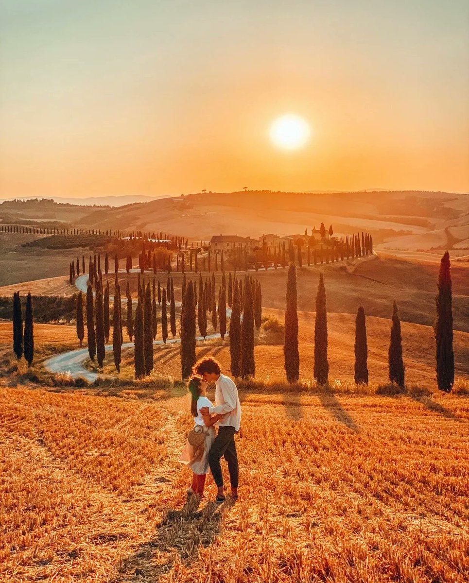 TripscoutApp's tweet photo. Tuscany, Italy 🇮🇹☀️
📸: takemyhearteverywhere | IG https://t.co/6ZgcWAuIKg