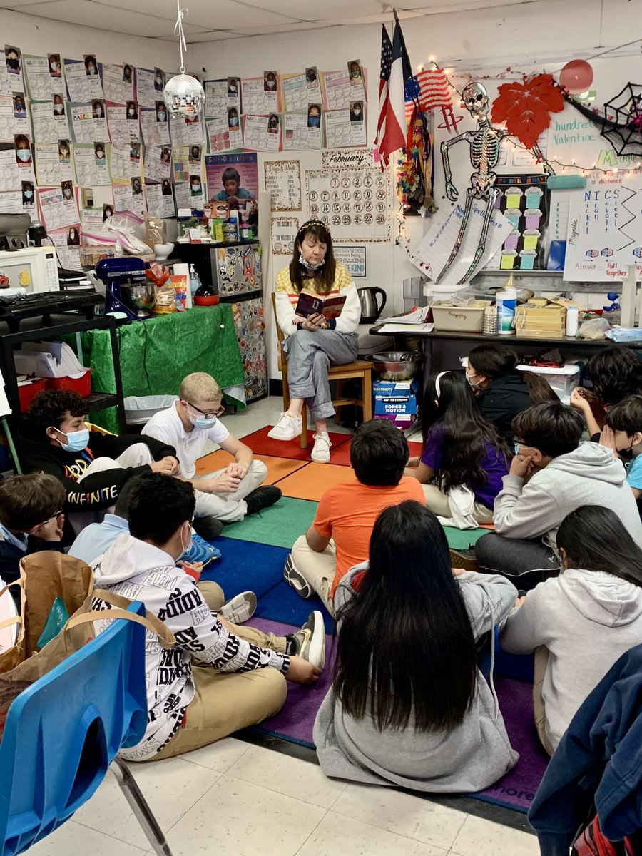 Amy Poerschke (@amypoerschke) on Twitter photo Authentic literature is in use <a href="/loveelementary1/">Love Elementary</a>! Ms. S enjoys a favorite text with 5th graders (on the carpet😍) & Ss engage in #litcircles with <a href="/RJPalacio/">RJ Palacio</a>’s Wonder ❤️❤️💪<a href="/edensbass/">Eden Bass</a> @HISD_ElemRLACur Authentic literature is in use <a href="/loveelementary1/">Love Elementary</a>! Ms. S enjoys a favorite text with 5th graders (on the carpet😍) & Ss engage in #litcircles with <a href="/RJPalacio/">RJ Palacio</a>’s Wonder ❤️❤️💪<a href="/edensbass/">Eden Bass</a> @HISD_ElemRLACur