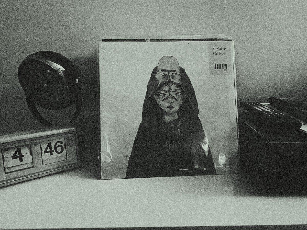 robgiannotti's tweet image. Burial sono diversi anni che compone e scompone lo stesso brano. Ma ascoltarlo è sempre una scoperta, un viaggio incredibile dentro noi stessi. 

🫀

🫀

🫀

👉 #burial #antidawn #hyperdub #dub #dubstep #cinematic #cinémavérité #psicogeografia 👈