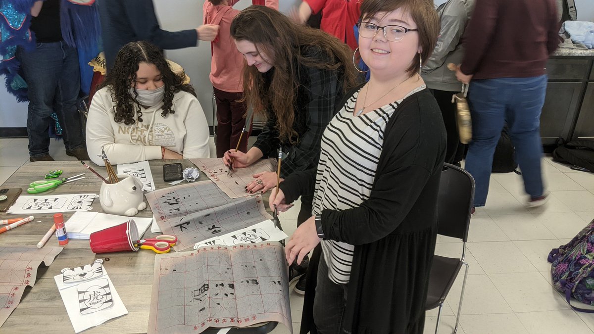 nhs_dotson's tweet photo. Happy Chinese New year, International Club! Xin Nián Kuài Lè!
#nhslions https://t.co/XFkZhDK396