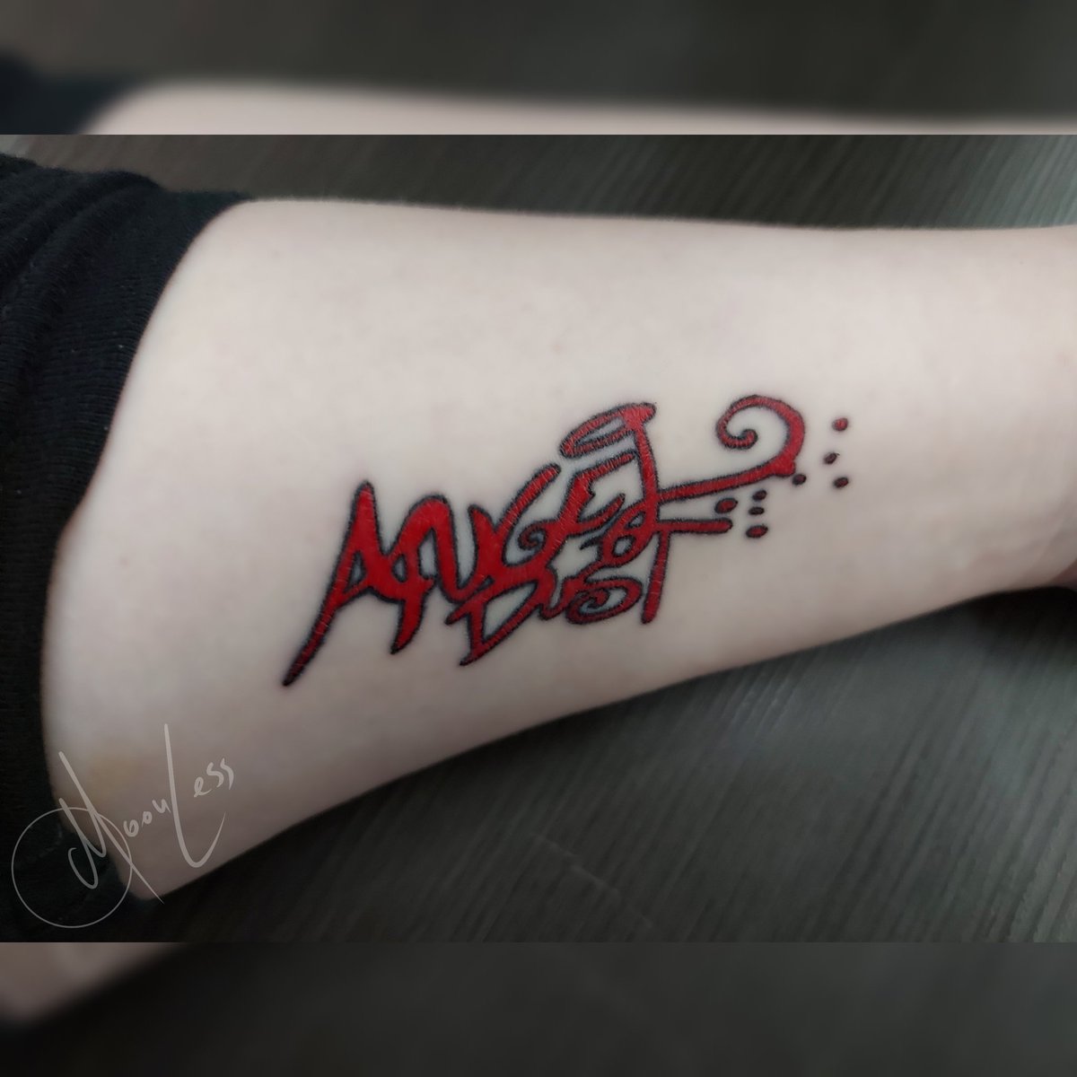 MoonLessCosplay's tweet image. inspired by @PARANOiDDJ1 

#hazbinhotel #hazbinhotelTattoo #angeldust #angeldustTattoo #Tattoo #tattooart