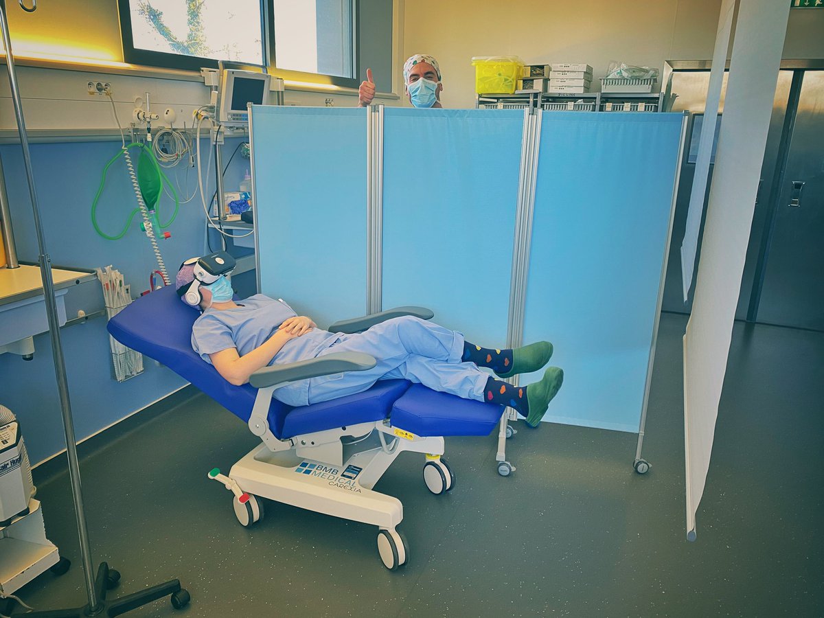 drlaporte's tweet photo. Et de 100 !
Depuis la mise en place de la #WALANT pour la chirurgie de la main en octobre 2021, déjà 100 patients ont pu en bénéficier à la #cliniquesainteannelangon #institutchirurgieepauleeuratlantique
#instituteuratlantiquedumouvement
#orthopediebordeauxsud https://t.co/sGGScRlBxi