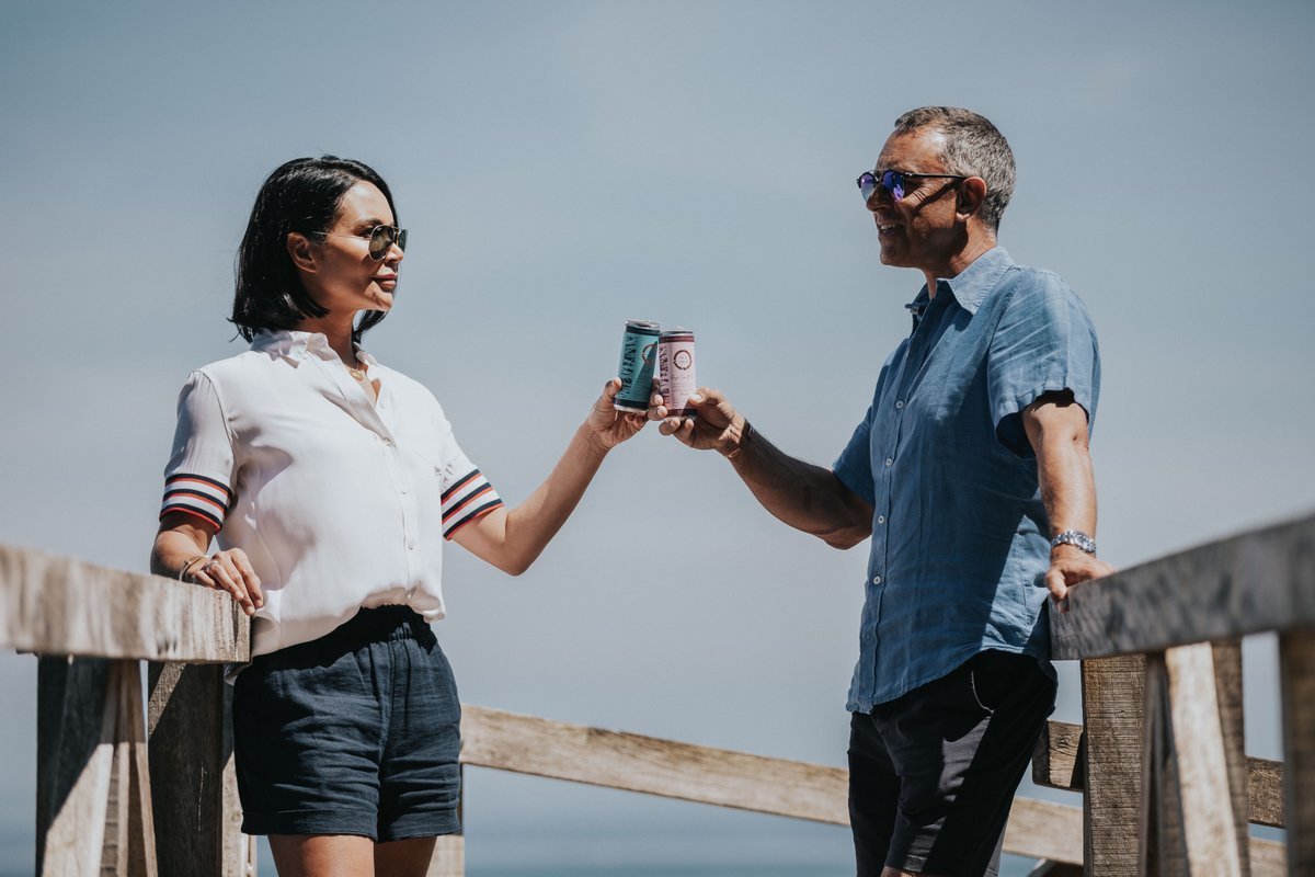 sea_arch's tweet photo. 💙We’re in the mood for love this Valentine’s weekend! 💖
Say “I love you’ with a Sea & T! 💖💙
Our cans make the perfect partners for that romantic stroll with that special someone!
#SeaArch #ValentinesDay #SeaAndT #morebeautifulwithout #ValentinesWeekend https://t.co/2t3iS2VCLj