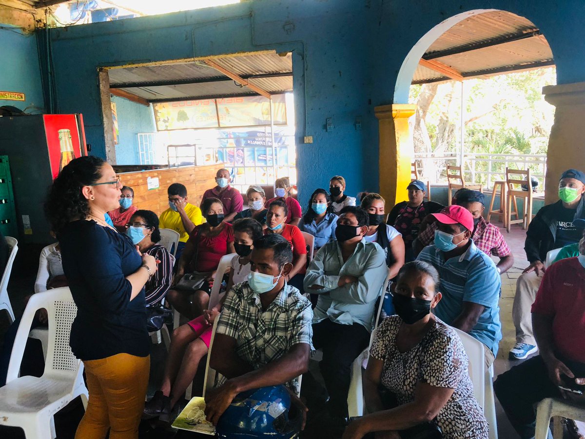 CTipitapa's tweet photo. En el Marco de la Estrategia Nacional para el Desarrollo de la Producción De Ovinos y Caprinos. Se Realizó Capacitación a Productores del Municipio de #Tipitapa #Nicaragua  Sobre Manejo, Sanidad y Reproducción de Ovejas y Cabras #VamosAdelante #10Febrero https://t.co/zMxLnpNTam