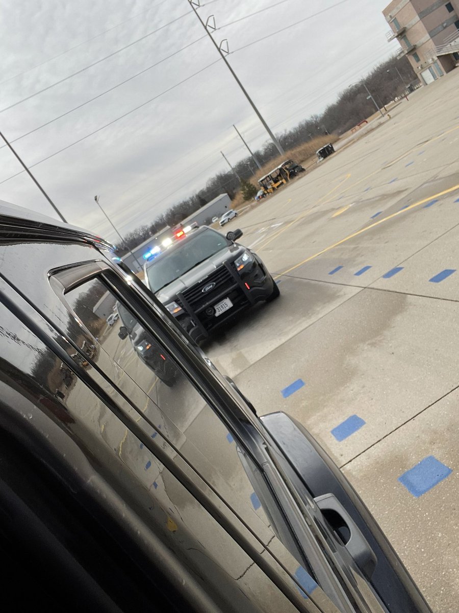 BellevuePolice's tweet photo. Well @coppsroger and I are backat it. Violators for @BellevuePolice #Recruits about to hit the streets of @CityofBellevue Reps in a training environment hone skills for the streets b/c nothing is routine. #licenseandregistration #buckleup #slowdown Tweeted by @OfcGrubb https://t.co/eQtgd1U7ST
