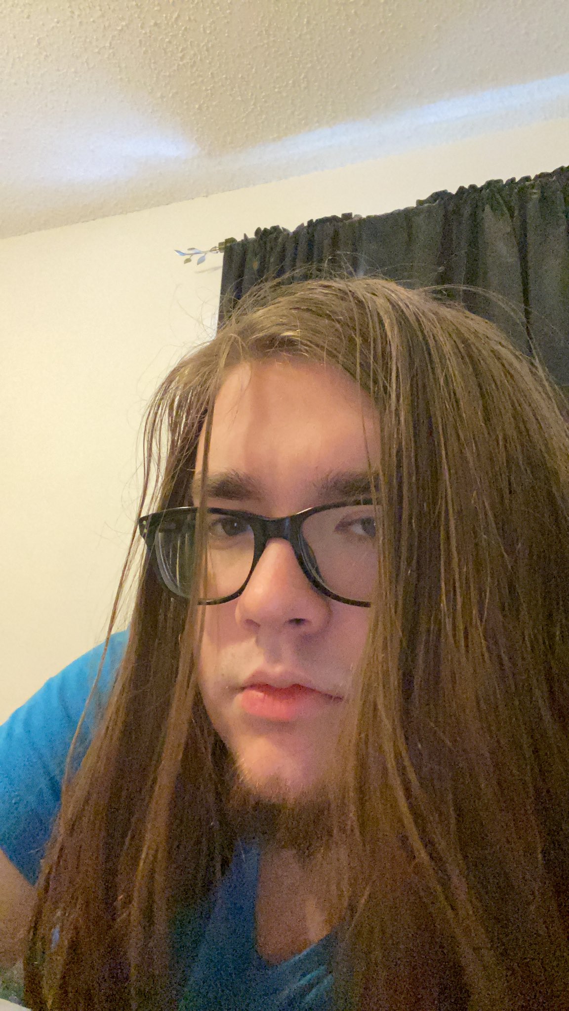 The more I age, the more I look like my dad and I hate it. Also don’t mind the eyes. Just finished crying. https://t.co/2NDBBzqDGT