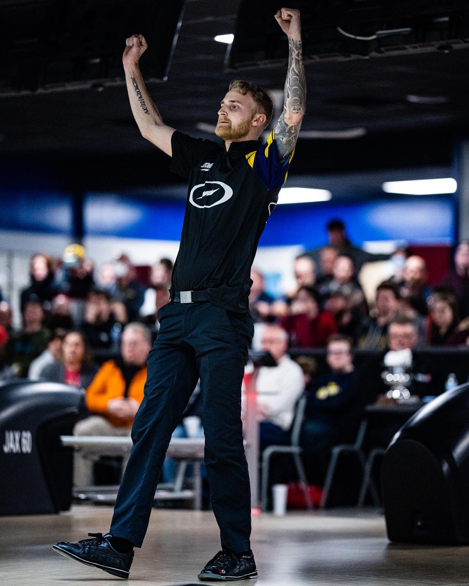 That feeling of winning your 11th PBA Tour title 🙌

📸: jaredpolin via IG