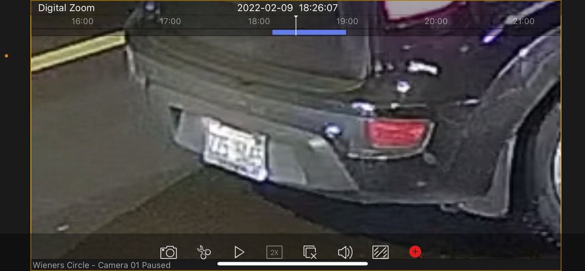 TheWienerCircle's tweet image. Alright sleuths…the brick thrower owes us $400 bucks and an apology at minimum. He was driving a Kia Soul, license plate below (sorry it’s a bit fuzzy). If you crack the code before the ⁦@Chicago_Police⁩ we will throw you a party or give you 2 row 5 center bulls tickets
