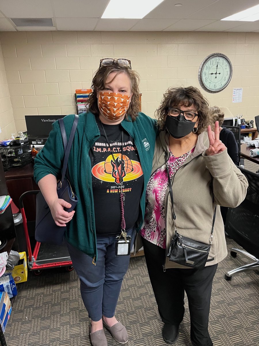 Celebrating National School Counselor Week!!
Manor Senior HS -Mrs. Cathy Ivanic and Maria Baughman.