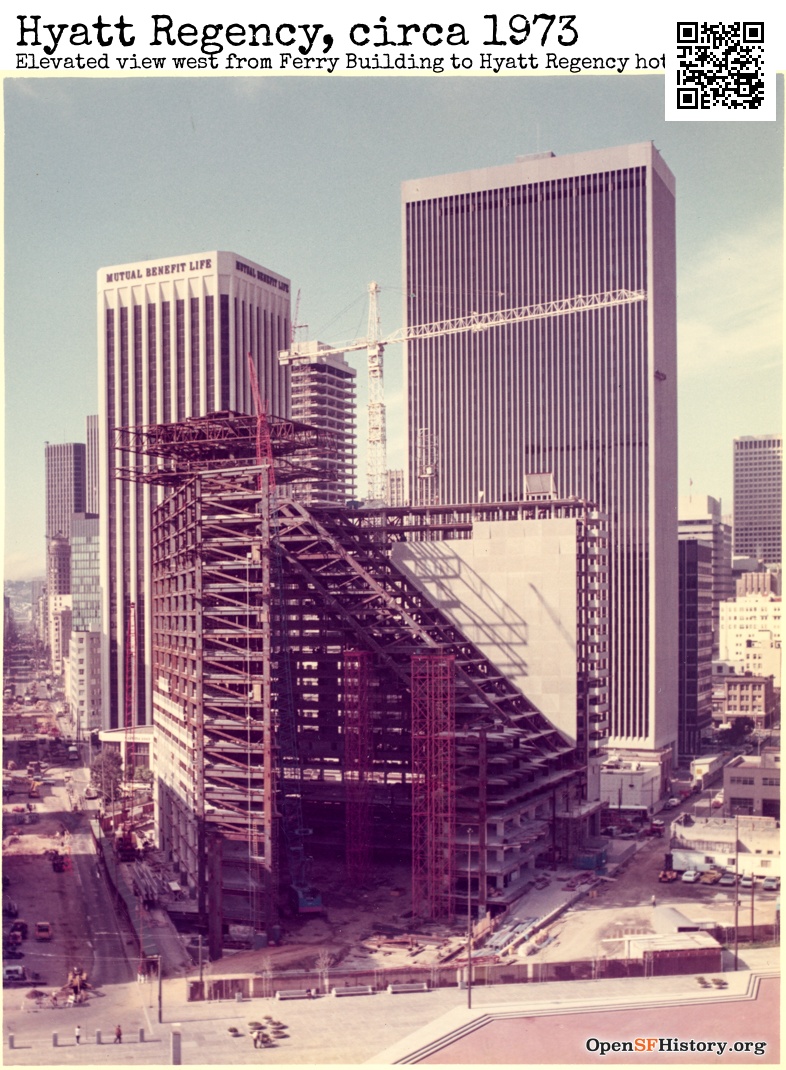 DavidGallagher's tweet image. Hyatt Regency under construction, circa 1973
Over 54,000 images I uploaded to OpenSFHistory.org and many more I looked at, I guess it&apos;s understandable that I don&apos;t remember all of them, these two surprised me today. #sfhistory #embarcaderocenter #SanFrancisco