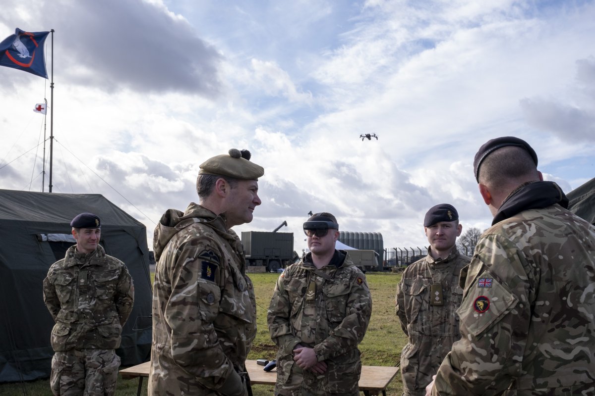 104Bde tweet picture
