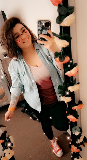 Actually living the house today !! #targetrun #sweetgirl #smilefordays https://t.co/2pPQd5iqZi<a href="/tag/targetrun"class="tags">#targetrun</a><a href="/tag/sweetgirl"class="tags"><span>#sweetgirl</span></a><a href="/tag/smilefordays"class="tags"><span>#smilefordays</span></a>