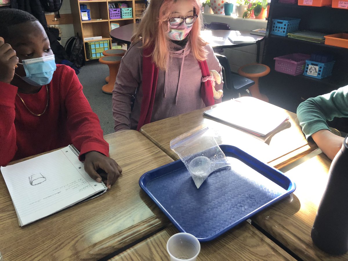 Ms V #5thgraderocks tweet media