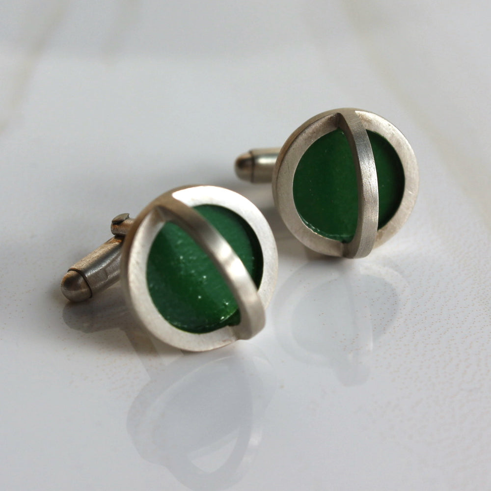 WallSpaceOttawa's tweet photo. Wall Space Valentines Gift Guide! ❤ - https://t.co/JM36nNsKtA
Find the perfect gift for that someone special with our curated selection of jewellery and objects. https://t.co/EfCPU0WLXh