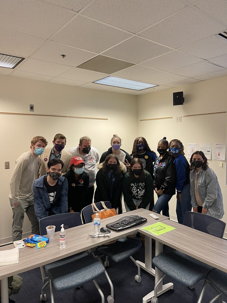 Thank you to everyone who came out to the Lambda 10 Interest Party on Wednesday, February 8, 2022! We had a great time with you all and hope to see you again. 💗