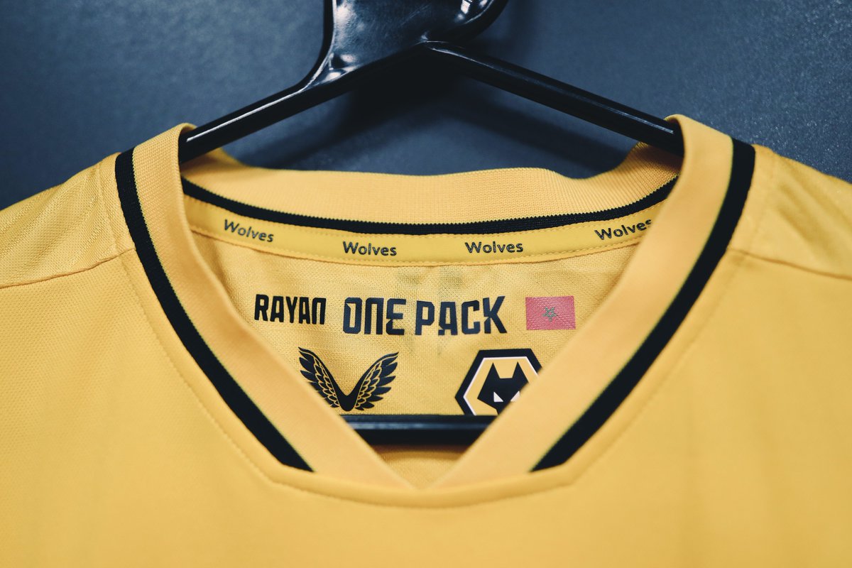 Wolves's tweet photo. Romain Saiss tonight remembers Rayan Awram, who tragically lost his life in Morocco this week.

🇲🇦💛 https://t.co/96v4NPKCTD